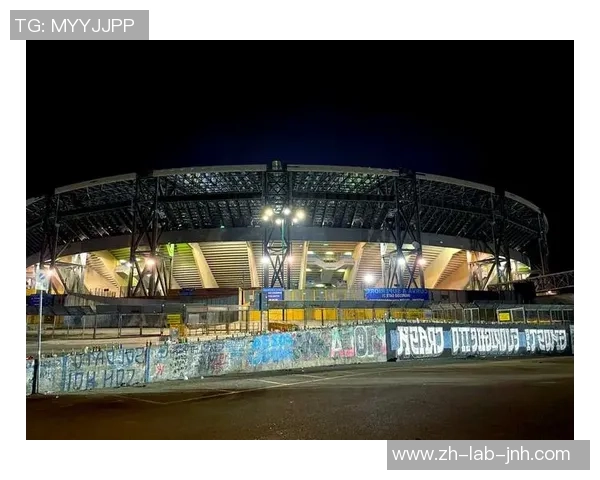 辣辣足球带你领略激情四溢的赛场魅力与热血青春的无限可能